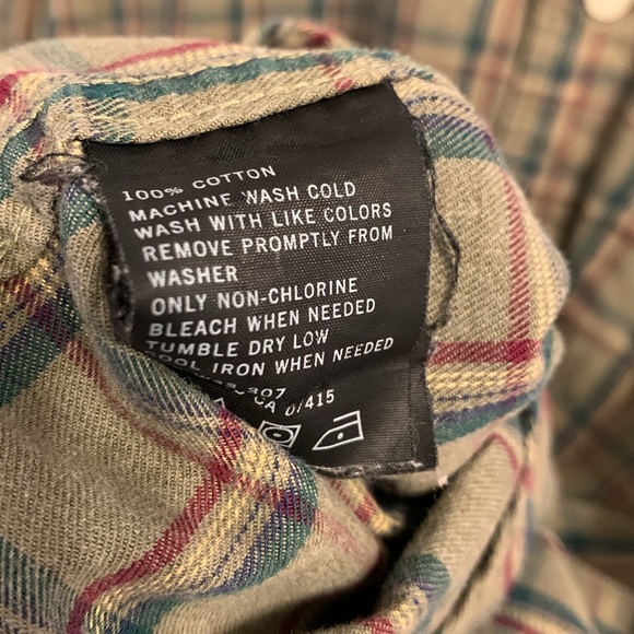 Nautica size large 100% cotton LS button down plaid gray green yellow red shirts - Picture 4 of 5